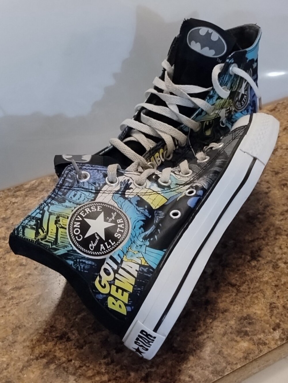 Converse Chuck Taylor All Star Hi DC Comics Batman Size 5 Men's Size 7 Women's